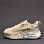 Keep B323 – Image 2