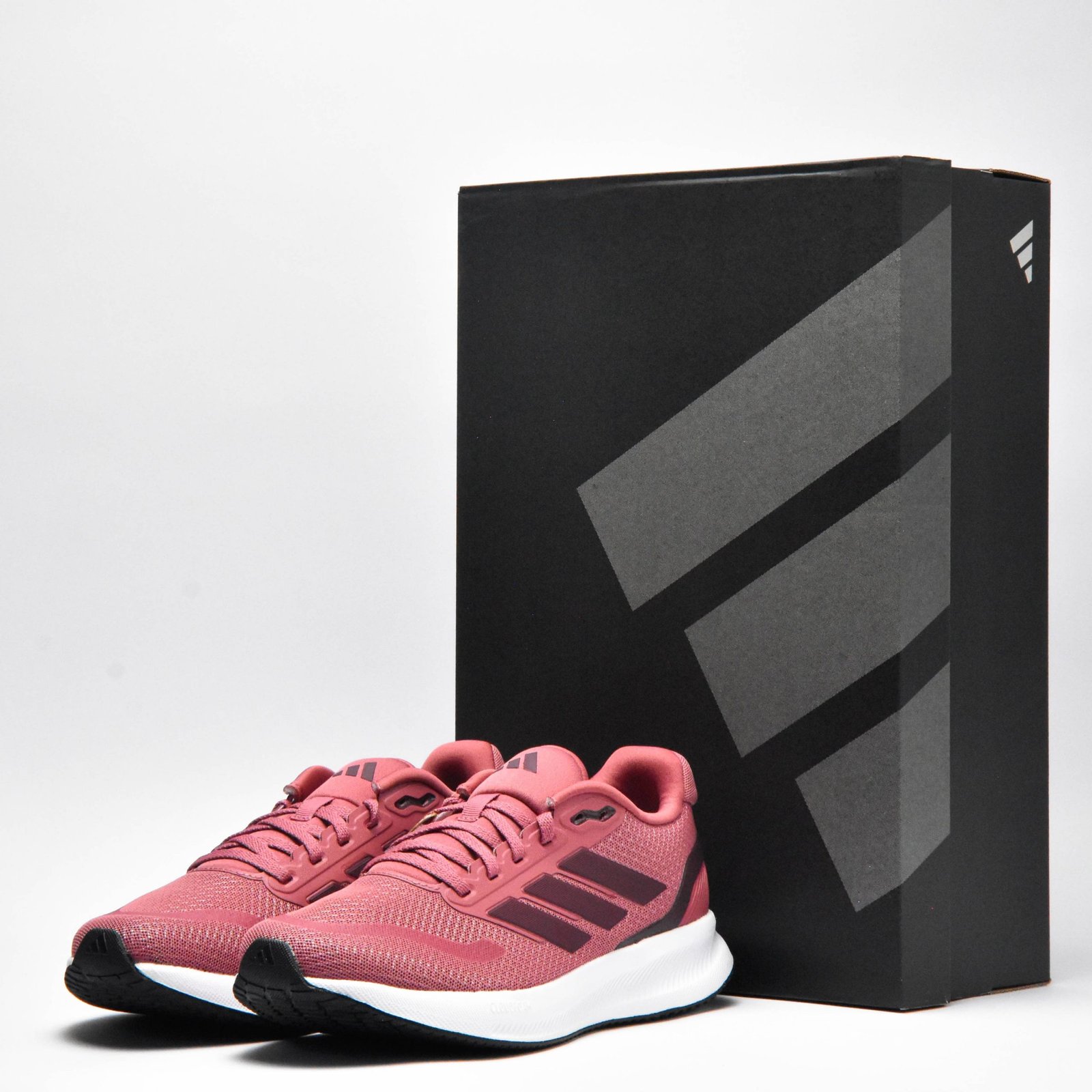 1000212619-scaled-1.jpg ADIDAS RUNFALCON 5 W – Image 1