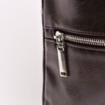 Sac à dos en cuir marron noirci – Image 4