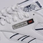 REEBOK CLASSIC LEATHER WHITE/WHITE/NAVY – Image 7
